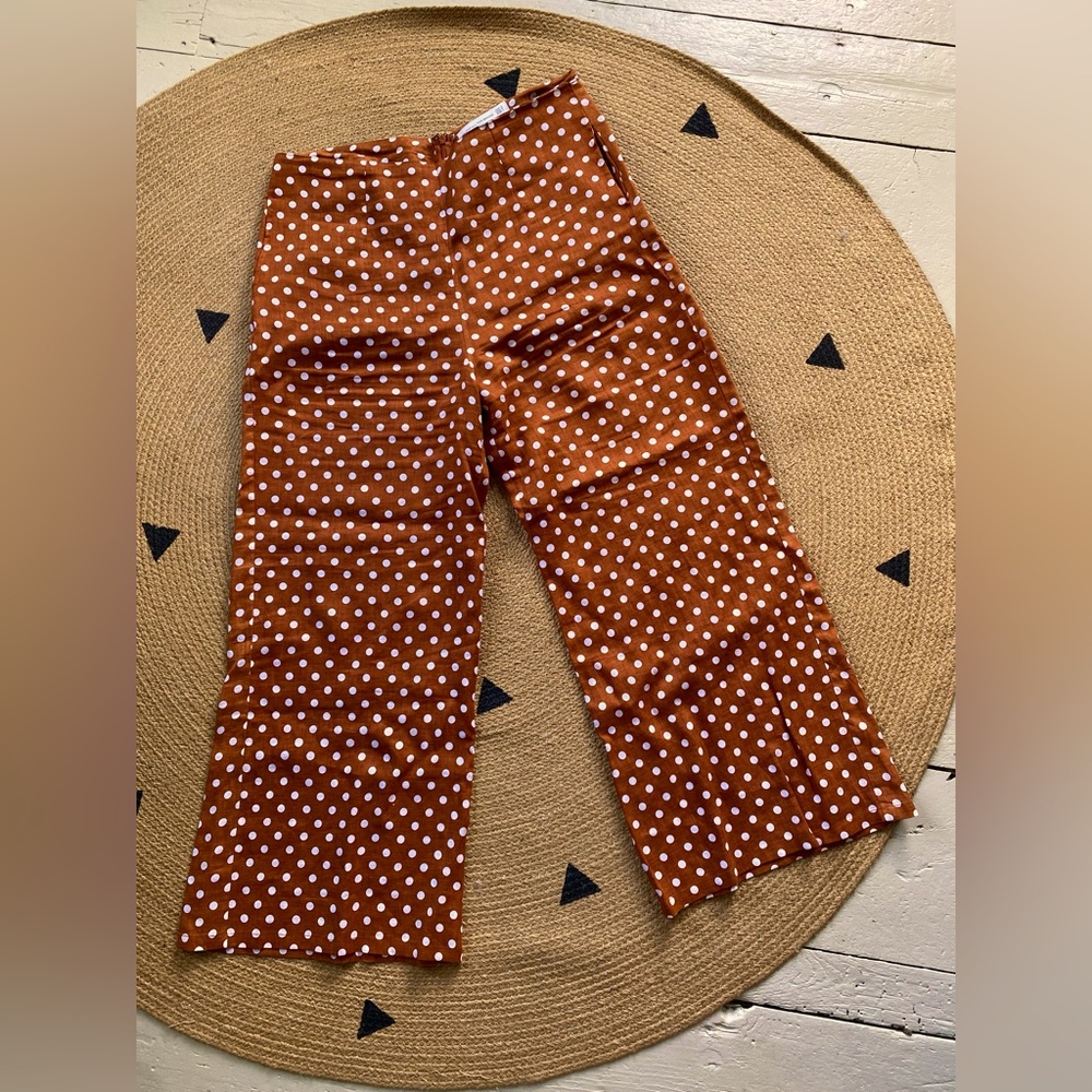 ❌ Sold ❌ Faithfull the Brand Cropped Wide Leg Linen Polka-dot Pants